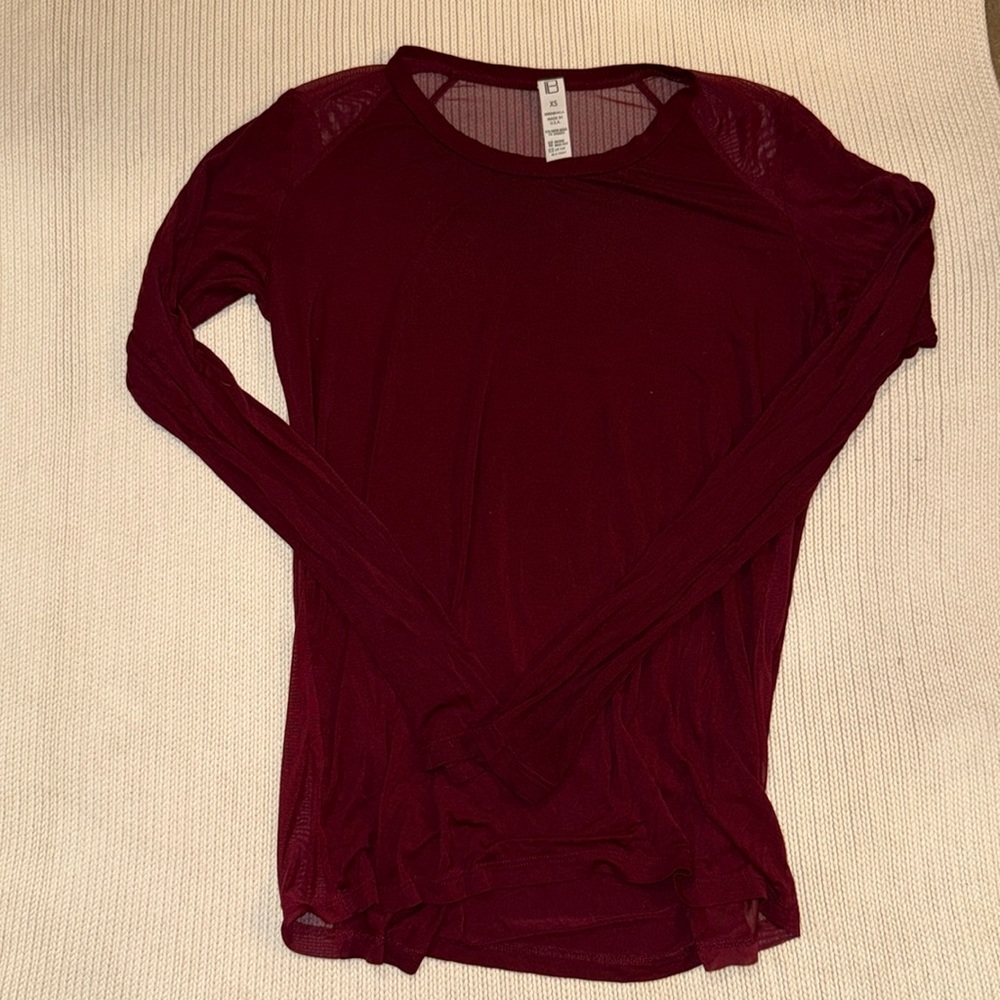 "B" brand Mesh Bach Soft Burgundy Long Sleeve